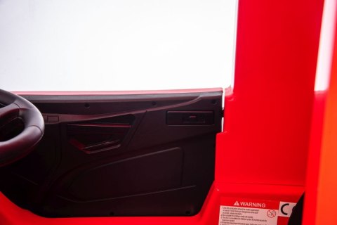 Auto Na Akumulator Scania 500R HL698 Czerwone Lakierowane 4x4 LEAN CARS Auto Na Akumulator Scania 500R HL698 Czerwone Lakierowane 4x4 LEAN CARS