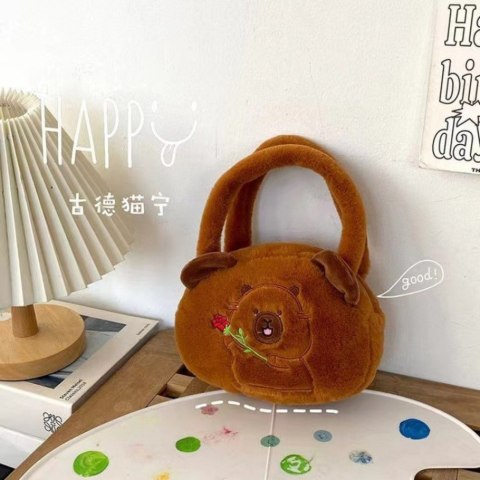 Torba Pluszowa Z Kapibarą Z Różą Brązowy 20cm LEAN Toys Torba Pluszowa Z Kapibarą Z Różą Brązowy 20cm LEAN Toys