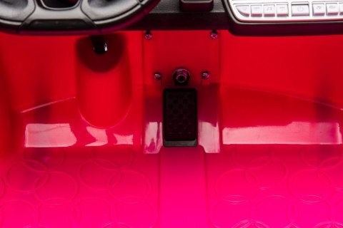 Auto Na Akumulator S322 Różowe 4x4 LEAN CARS Auto Na Akumulator S322 Różowe 4x4 LEAN CARS
