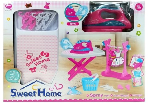 Różowe Żelazko Zestaw do Prasowania Deska Wieszaki LEAN Toys Różowe Żelazko Zestaw do Prasowania Deska Wieszaki LEAN Toys