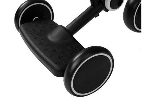 Rower Na Pedały Biegowy Trójkołowy Czarno-Biały LEAN Toys Rower Na Pedały Biegowy Trójkołowy Czarno-Biały LEAN Toys