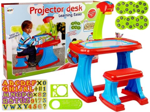 Stolik Edukacyjny z Projektorem Krzesełko Kredki Magnesy Literki i Cyfry LEAN Toys Stolik Edukacyjny z Projektorem Krzesełko Kredki Magnesy Literki i Cyfry LEAN Toys