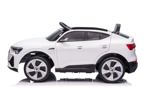 Auto Na Akumulator Audi E- Tron Białe QLS-6688 LEAN CARS Auto Na Akumulator Audi E- Tron Białe QLS-6688 LEAN CARS
