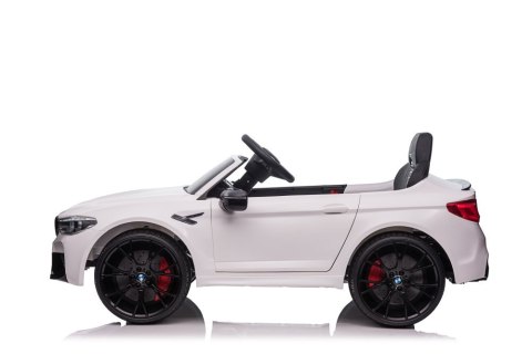 Auto Na Akumulator BMW M5 DRIFT Białe LEAN CARS Auto Na Akumulator BMW M5 DRIFT Białe LEAN CARS