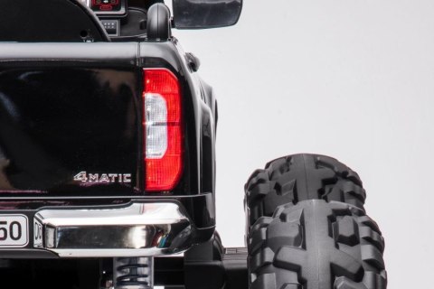Auto Na Akumulator Mercedes DK-MT950 4x4 Czarny LEAN CARS Auto Na Akumulator Mercedes DK-MT950 4x4 Czarny LEAN CARS