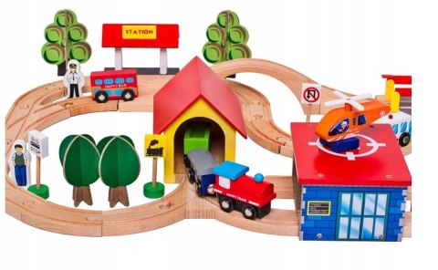 Drewniany Tor Kolejka Autka Drzewa Budynki Helikopter LEAN Toys Drewniany Tor Kolejka Autka Drzewa Budynki Helikopter LEAN Toys