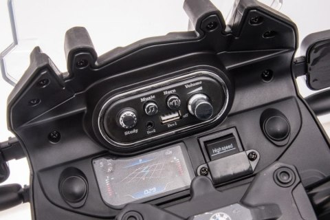 Motor Na Akumulator Policyjny JT5002B Biały LEAN CARS Motor Na Akumulator Policyjny JT5002B Biały LEAN CARS