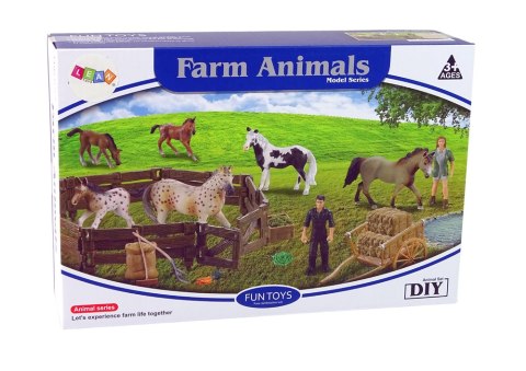 Zestaw Figurek Farma Do Złożenia Drewniana Zagroda Konie LEAN Toys Zestaw Figurek Farma Do Złożenia Drewniana Zagroda Konie LEAN Toys