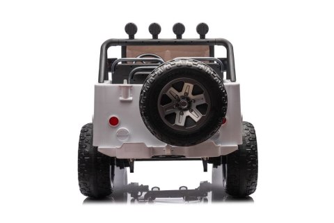 Auto Na Akumulator JH-102 Białe 4x4 LEAN CARS Auto Na Akumulator JH-102 Białe 4x4 LEAN CARS