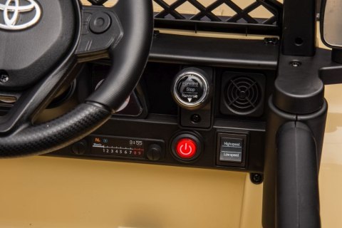 Auto Na Akumulator Toyota FJ Khaki 4x4 LEAN CARS Auto Na Akumulator Toyota FJ Khaki 4x4 LEAN CARS