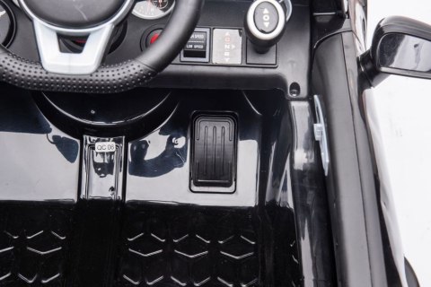 Auto Na Akumulator Mercedes SLC 300 Biały LEAN CARS Auto Na Akumulator Mercedes SLC 300 Biały LEAN CARS