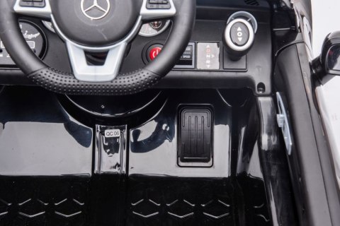 Auto Na Akumulator Mercedes SLC 300 Czerwony LEAN CARS Auto Na Akumulator Mercedes SLC 300 Czerwony LEAN CARS