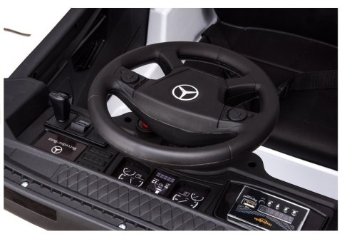 Auto na Akumulator Mercedes Actros Czarny LEAN CARS Auto na Akumulator Mercedes Actros Czarny LEAN CARS