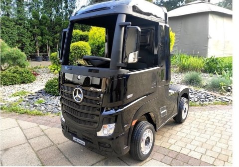 Auto na Akumulator Mercedes Actros Czarny Lakierowany MP4 LEAN CARS Auto na Akumulator Mercedes Actros Czarny Lakierowany MP4 LEAN CARS