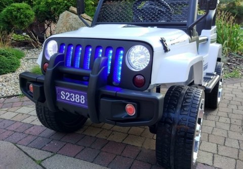 Auto na Akumulator S2388 Jeep Biały 4x45W LEAN CARS Auto na Akumulator S2388 Jeep Biały 4x45W LEAN CARS