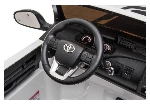 Auto na Akumulator Toyota Hilux Biały LEAN CARS Auto na Akumulator Toyota Hilux Biały LEAN CARS