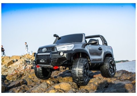Auto na Akumulator Toyota Hilux Czarny Lakierowany LEAN CARS Auto na Akumulator Toyota Hilux Czarny Lakierowany LEAN CARS